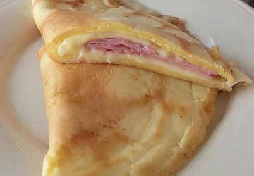 CREPIOCA PEITO PERU C/ QUEIJO