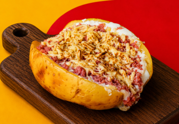Batata Recheada Linguiça Blumenau