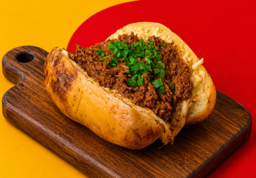 Batata Recheada Carne de Panela