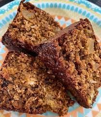 BOLO MAÇÃ COM CASTANHA