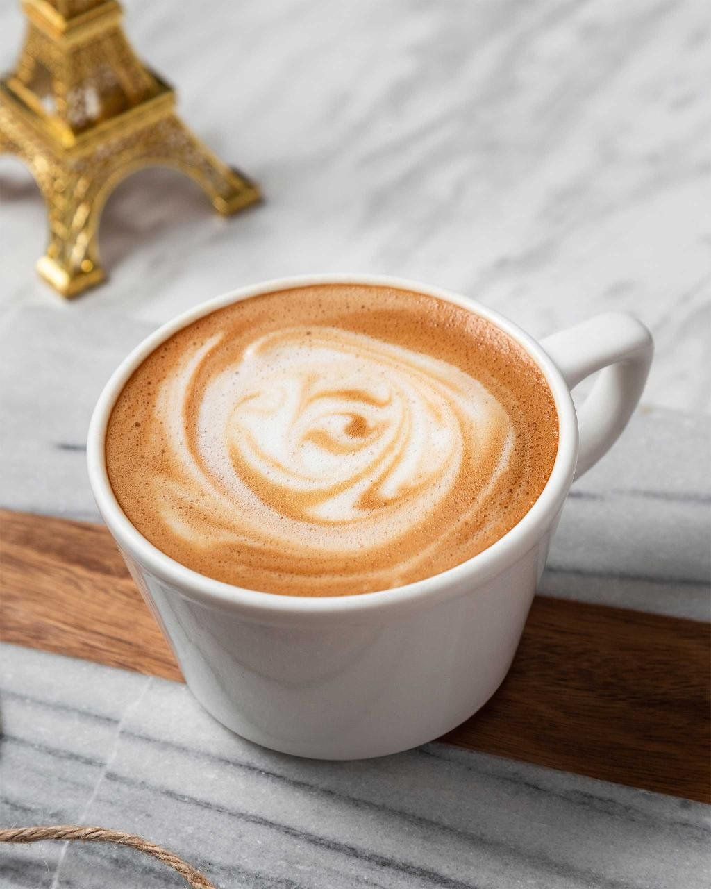 CAPUCCINO COM CANELA MÉDIO